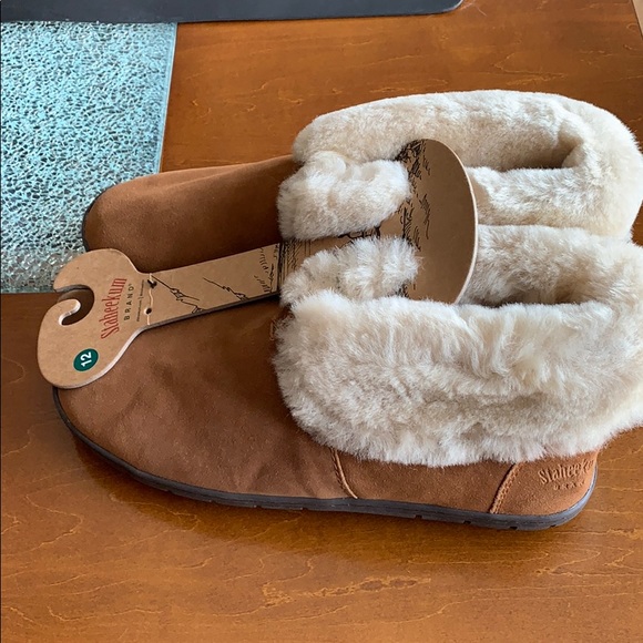 Men’s size 12 sheep wool slippers - Picture 5 of 10